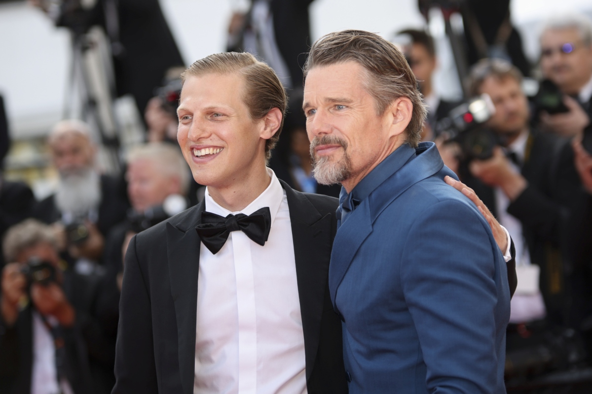 France Cannes 2022 Triangle of Sadness Red Carpet