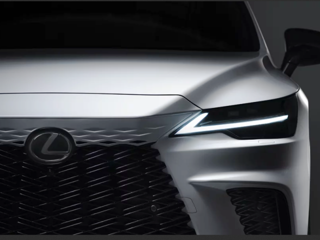Lexus RX - 2022