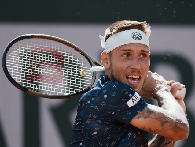 Alex Molčan nemal proti Novakovi Djokovičovi nárok.