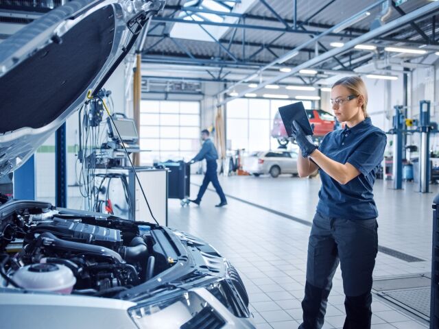 digitalizacia, výroba áut, automobilka,
