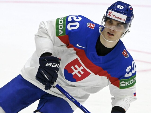 2. Juraj Slafkovský