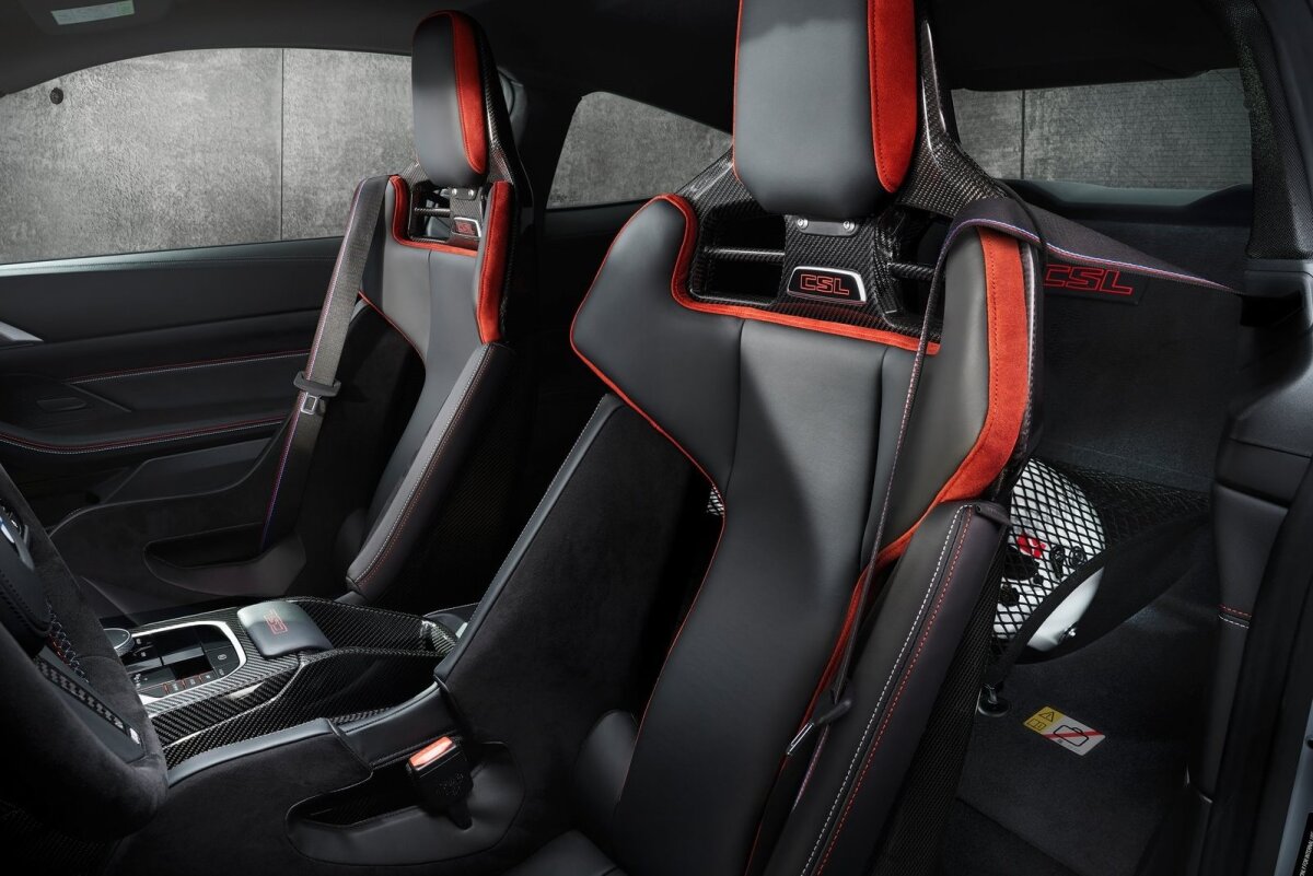 BMW M4 CSL - 2022