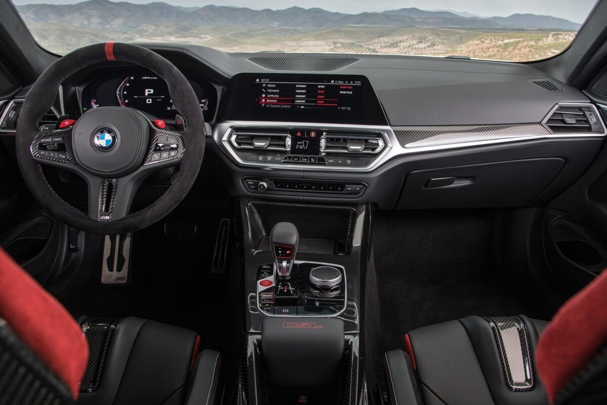 BMW M4 CSL - 2022