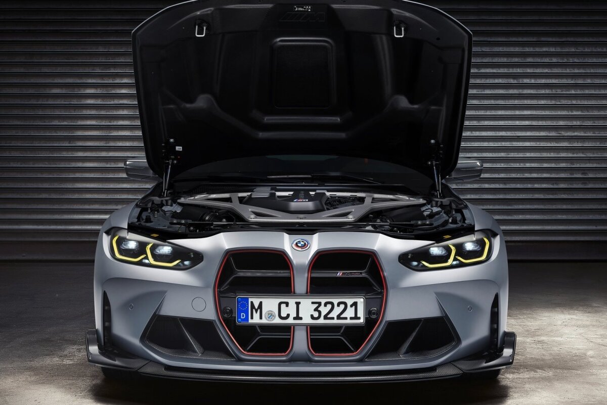 BMW M4 CSL - 2022