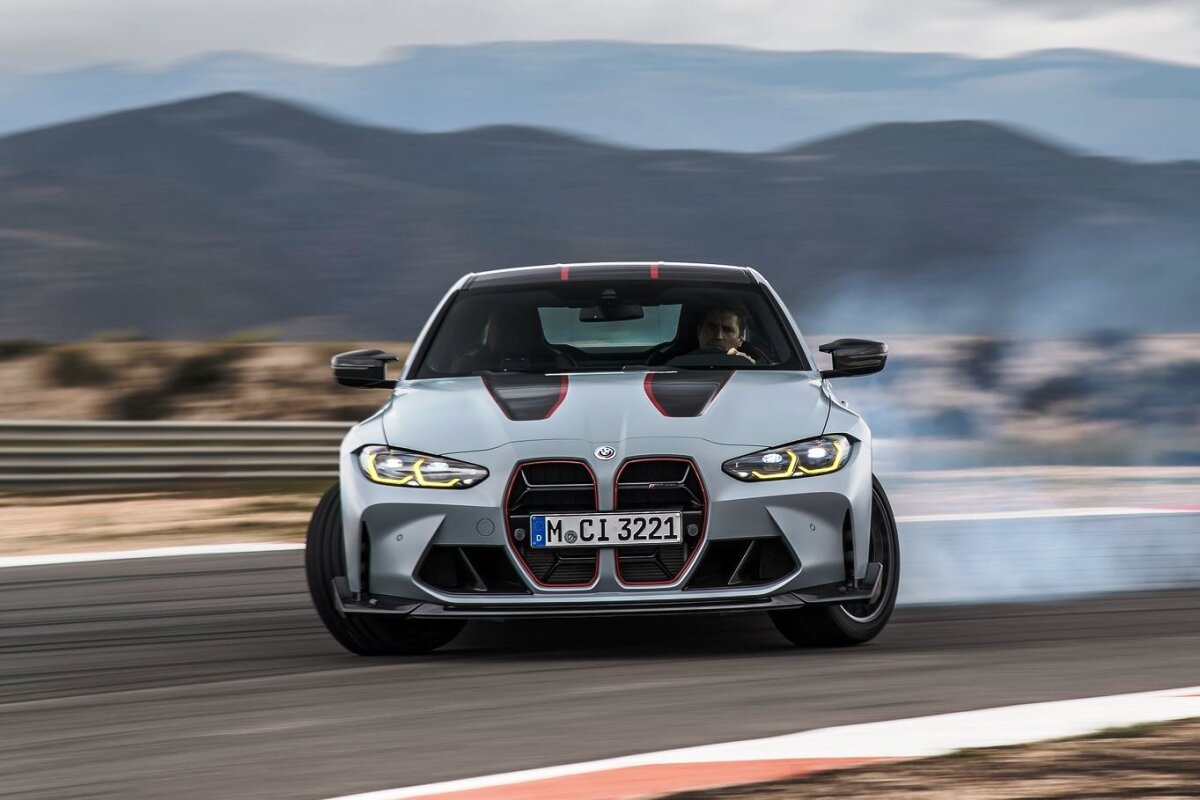 BMW M4 CSL - 2022