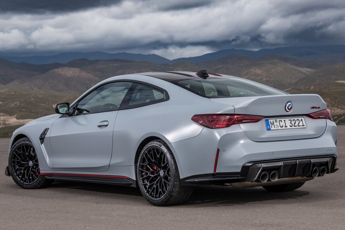 BMW M4 CSL - 2022