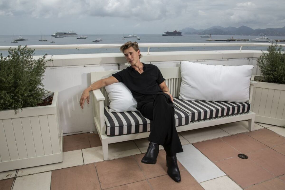France Cannes 2022 Elvis Portraits
