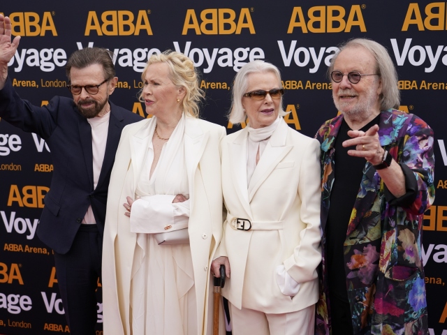 ABBA: zľava - Bjorn Ulvaeus, Agnetha Faltskog, Anni-Frid Lyngstad a Benny Andersson