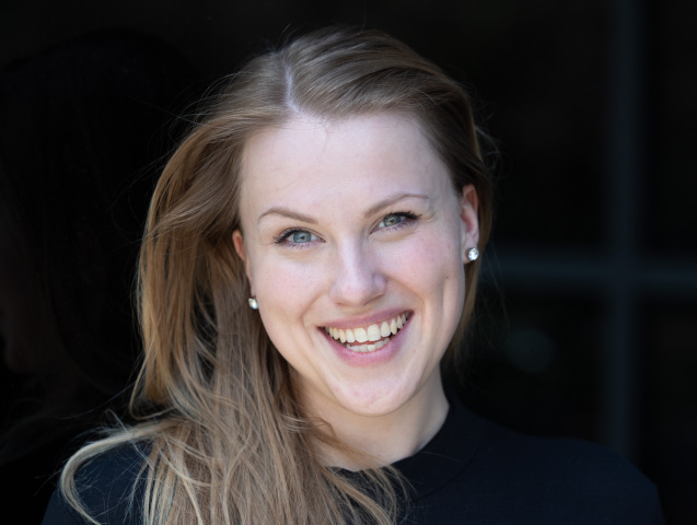 Ester Wiesnerová  speváčka, hudobná skladateľka, textárka