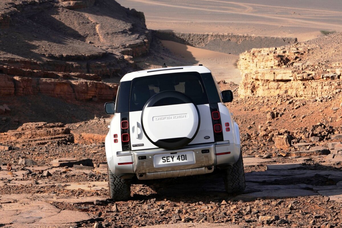 Land Rover Defender 13 - 2022