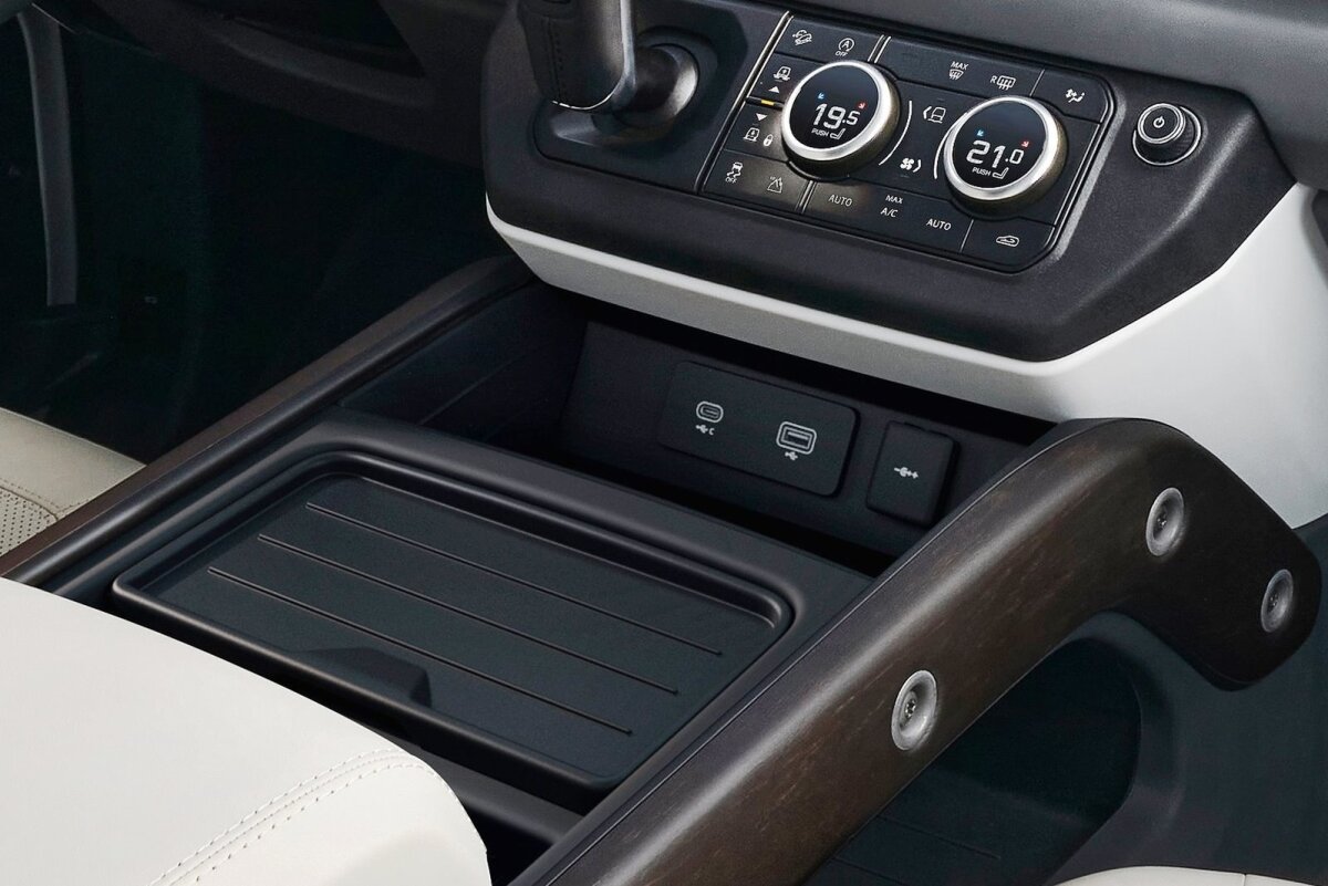 Land Rover Defender 13 - 2022