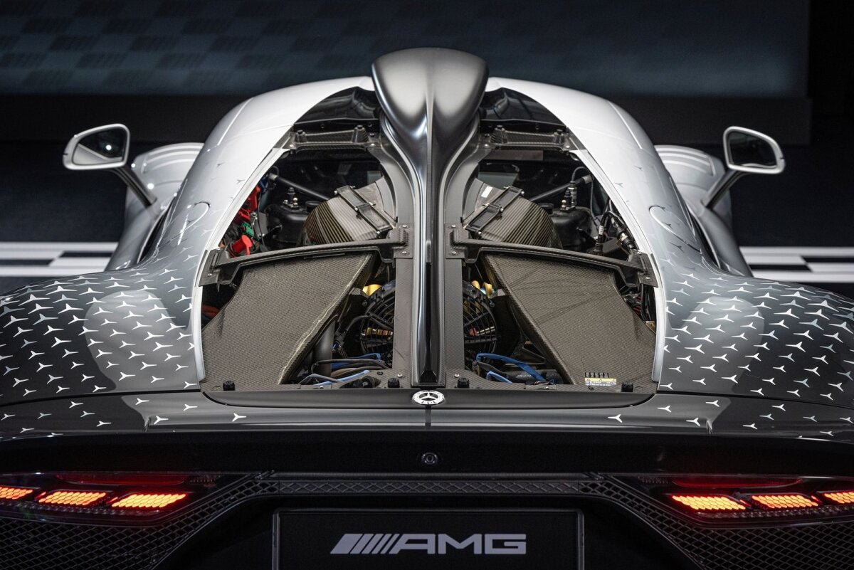 Mercedes-Benz AMG ONE - 2022