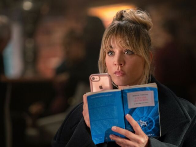 kaley cuoco, letuška, the flight attendant,
