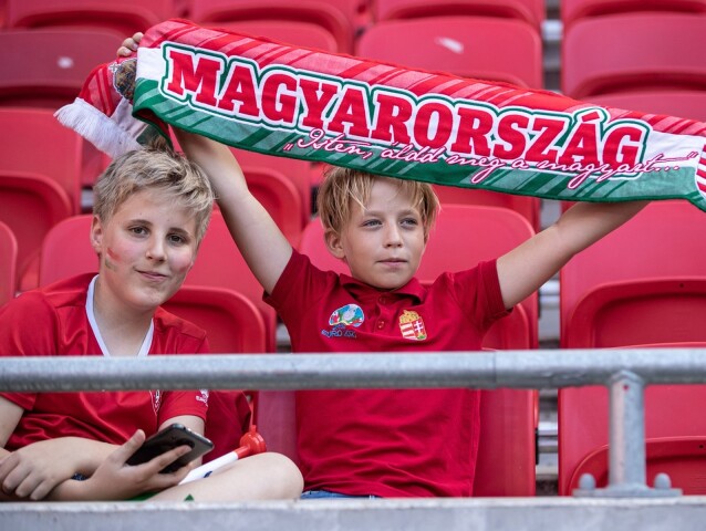 maďarsko, anglicko, deti