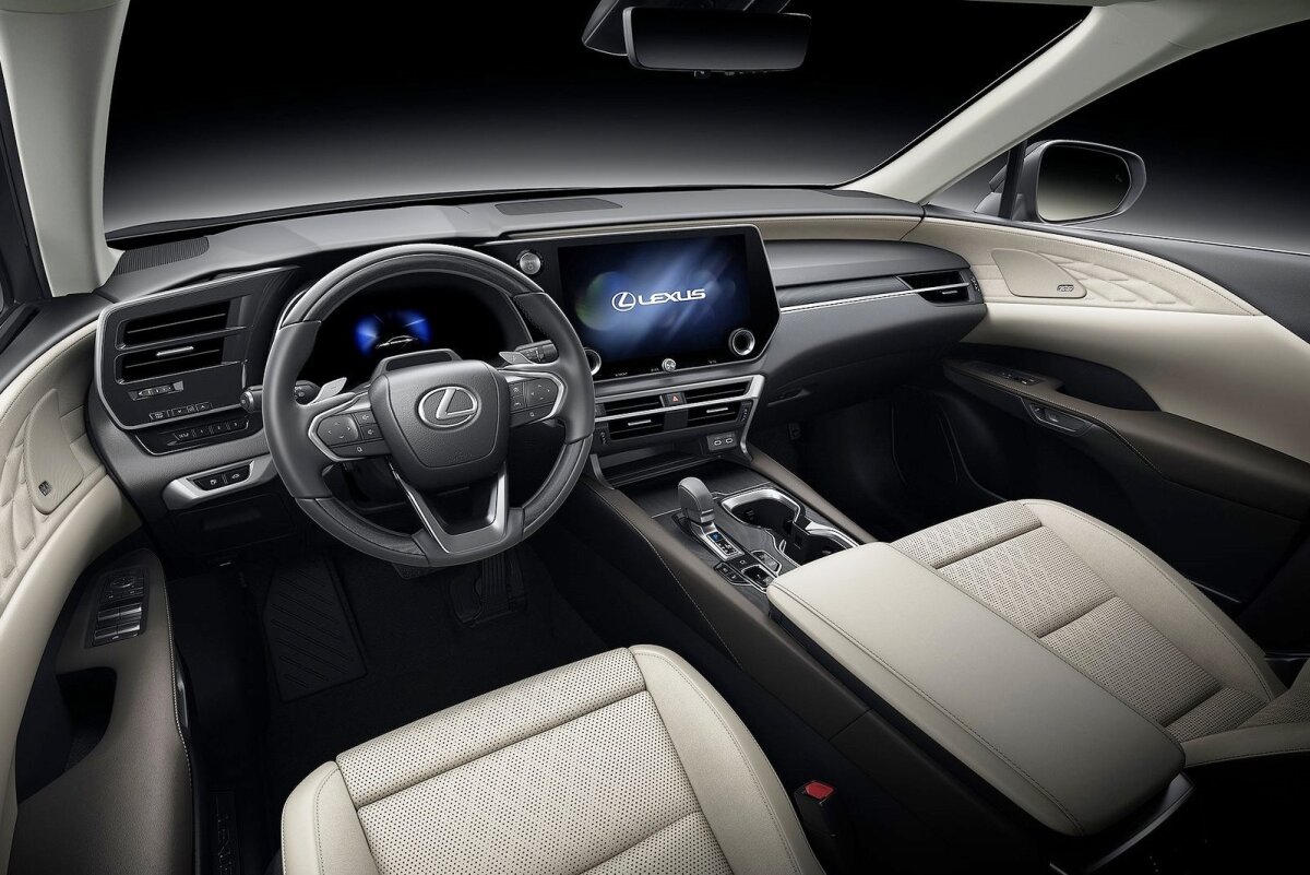 Lexus RX - 2022