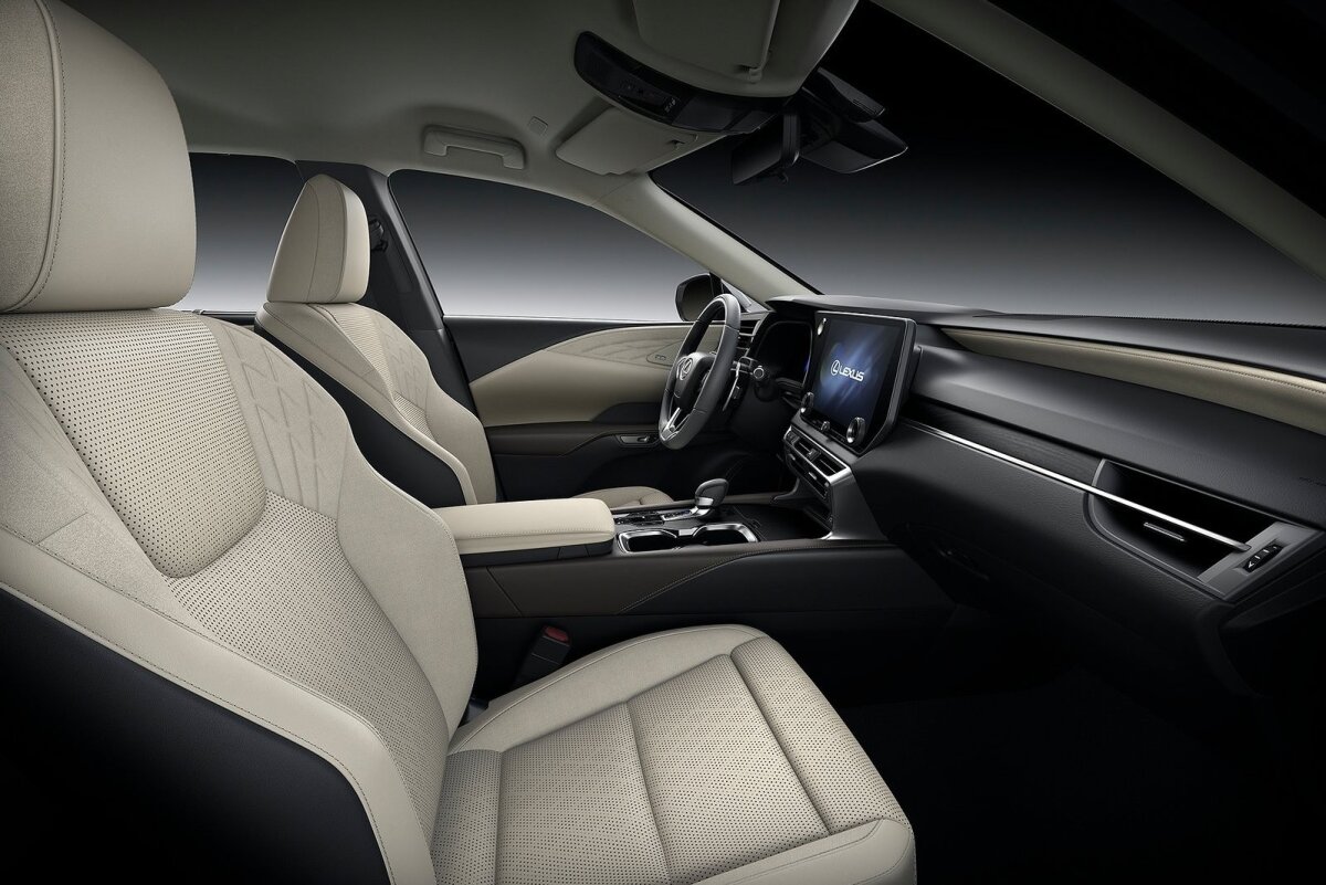 Lexus RX - 2022