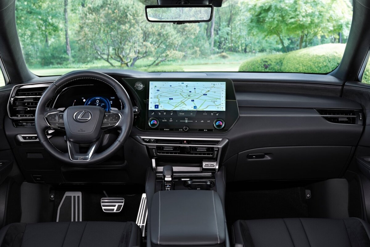 Lexus RX - 2022