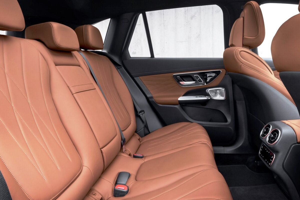 Mercedes-Benz GLC - 2022