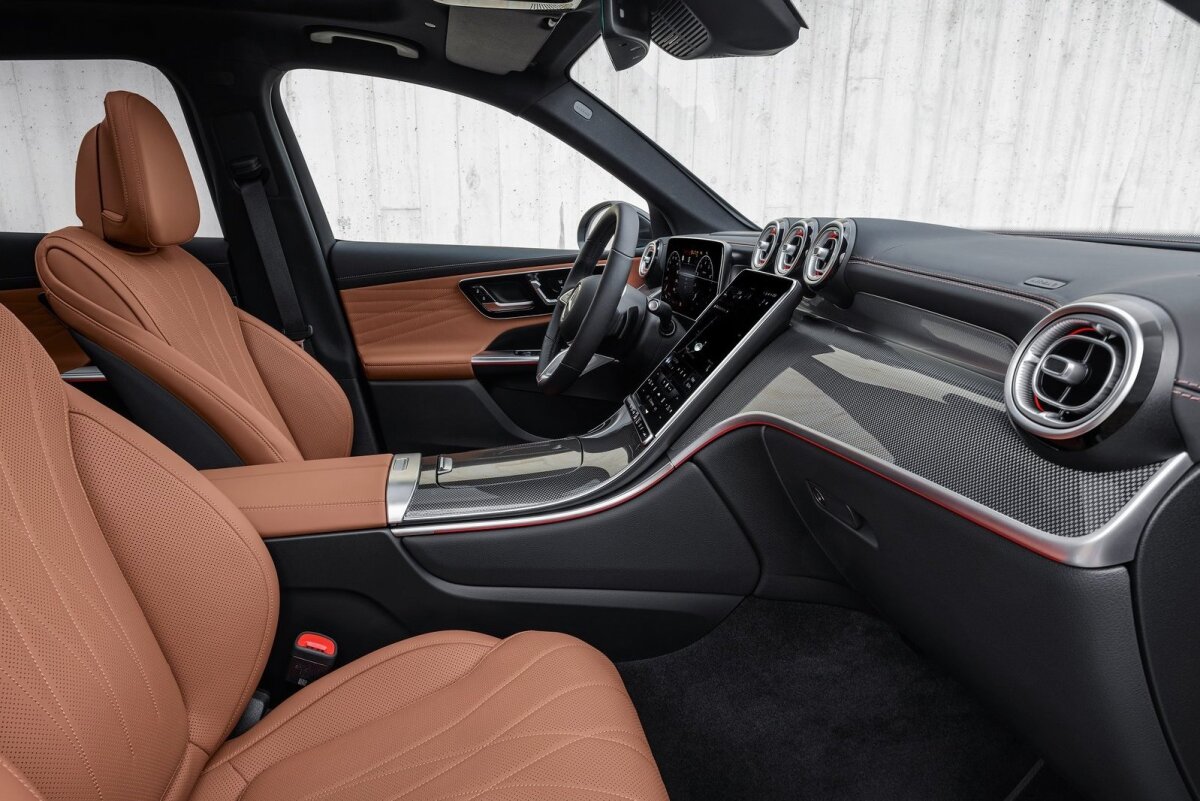 Mercedes-Benz GLC - 2022