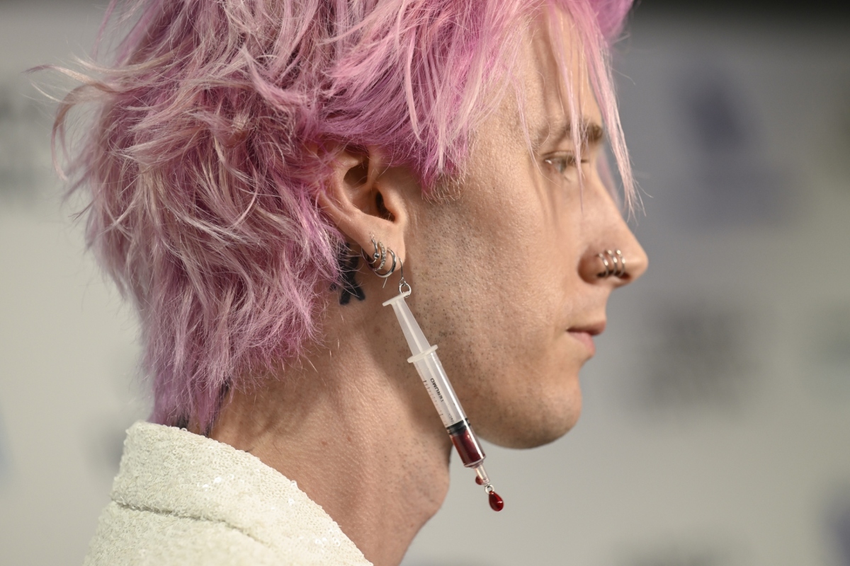 Colson Baker, známy tiež ako hudobník pod pseudonymom Machine Gun Kelly