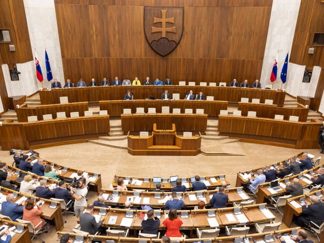 parlament národná rada nrsr