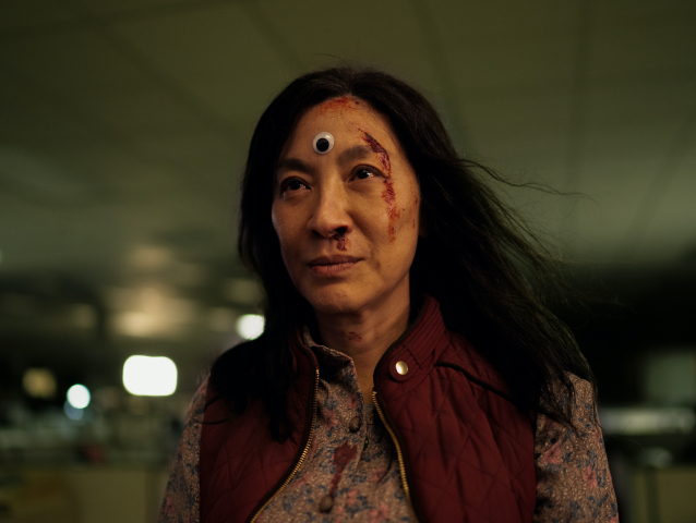 Vsetko vsade naraz, Michelle Yeoh