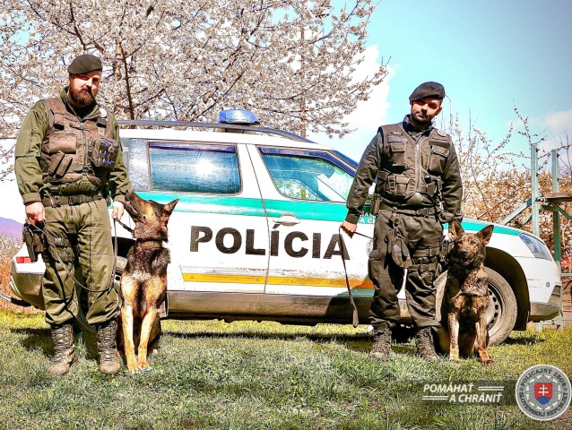 polícia psovod