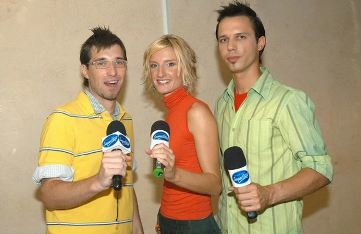 Moderátori SuperStar v roku 2004: Bruno Ciberej, Adela Banášová a Martin Pyco Rausch.