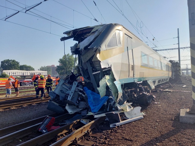 Pendolino / Lokomotíva / Vlak / Vlakové nešťastie /