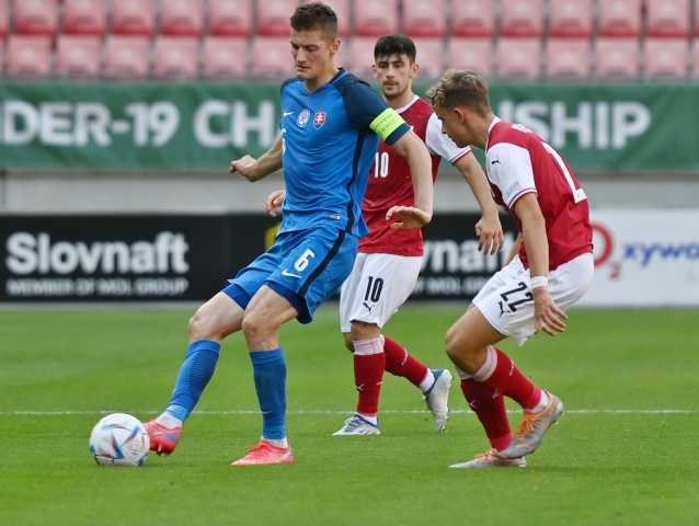 SR Trnava futbal ME U19 do 19 o 5. miesto TTX