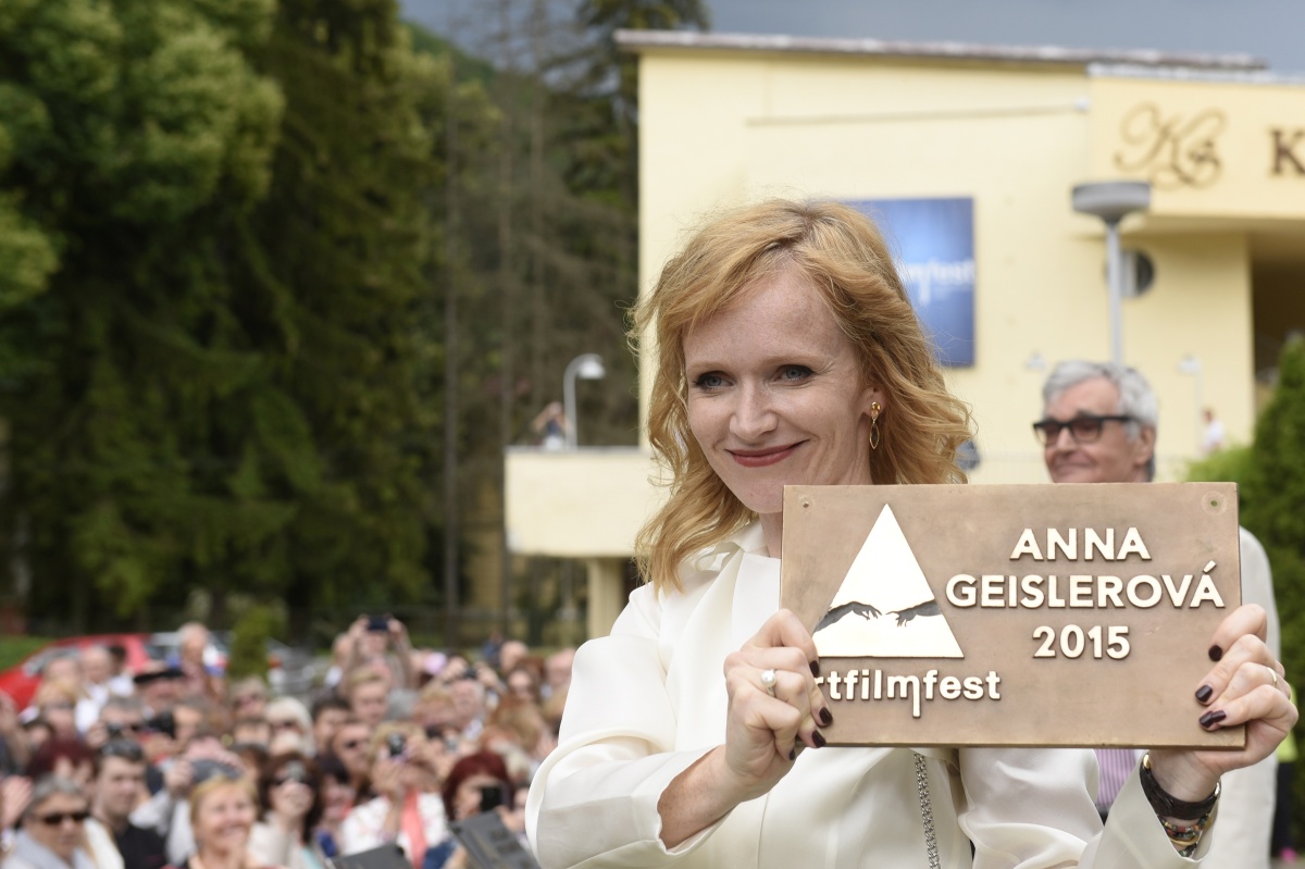Art Film Fest pamätná tabuľa Geislerova