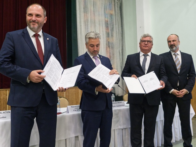 Nové pracovné príležitosti, byty aj cesty. Volvo vo Valalikoch pomôže rozvoju celého kraja, priemyselný park, Industrial Park Valaliky