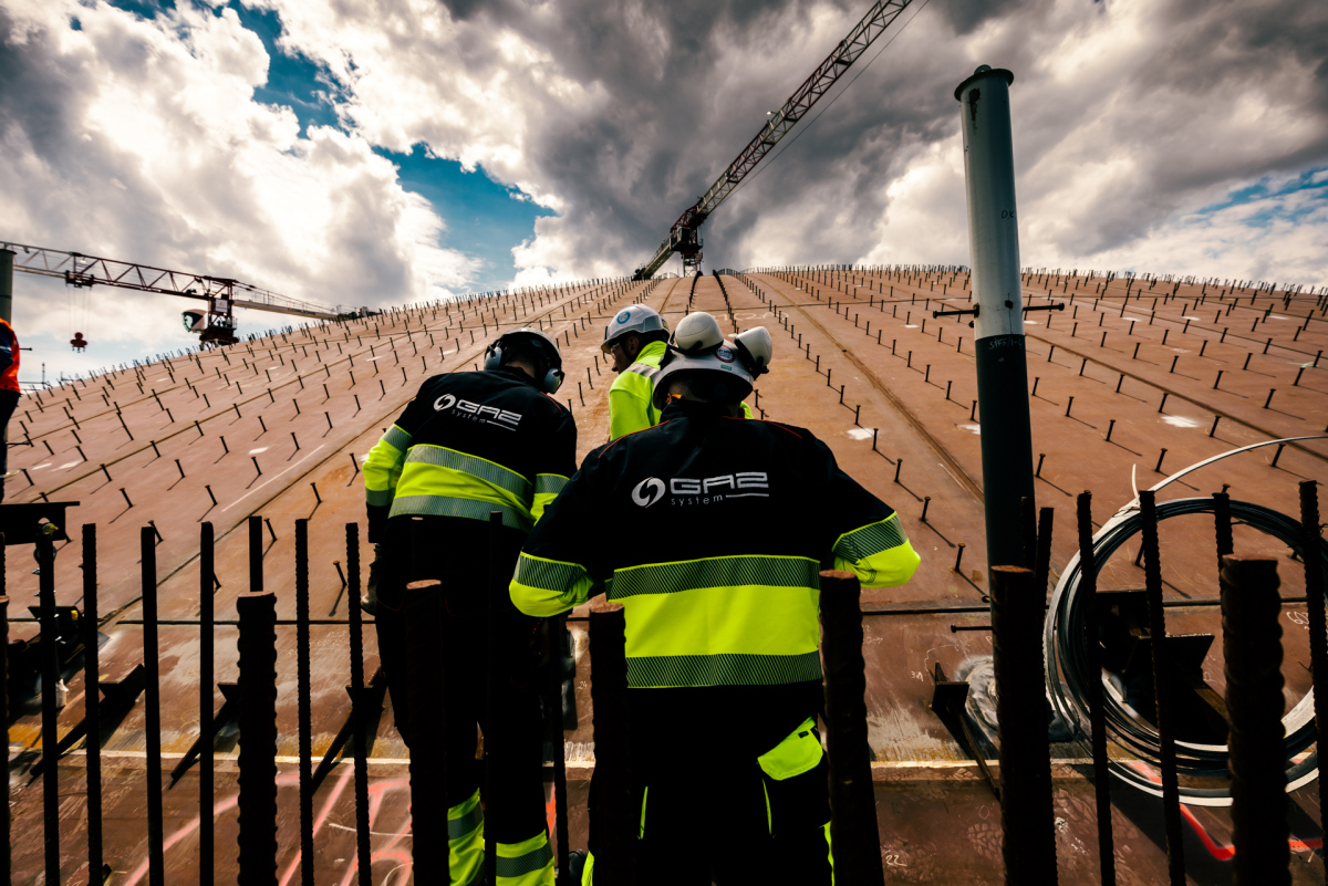 LNG terminal zasobnik zemny plyn