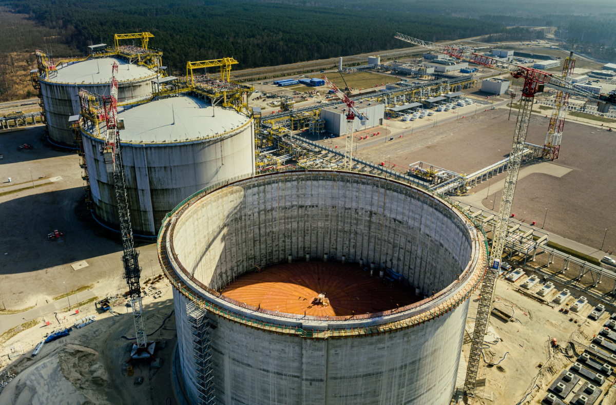 zasobnik lng zemny plyn polsko