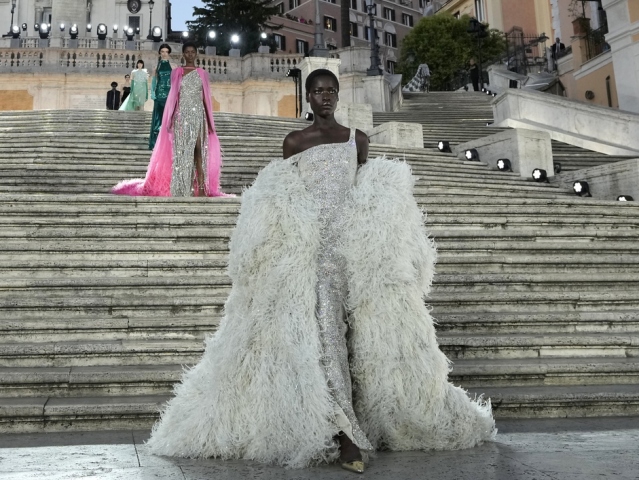 Valentino Haute Couture Jeseň/Zima 2022-23
