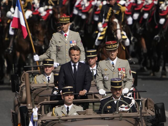 Francúzsko Deň dobytia Bastily sviatok oslavy