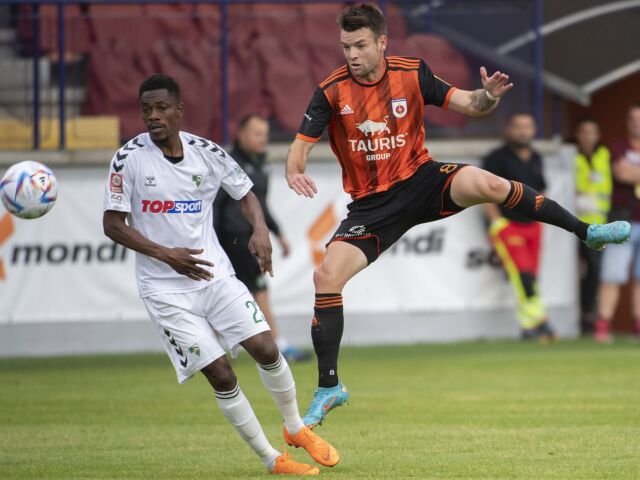 SR Futbal EKL 1. predkolo Ružomberok Žalgiris ZAX