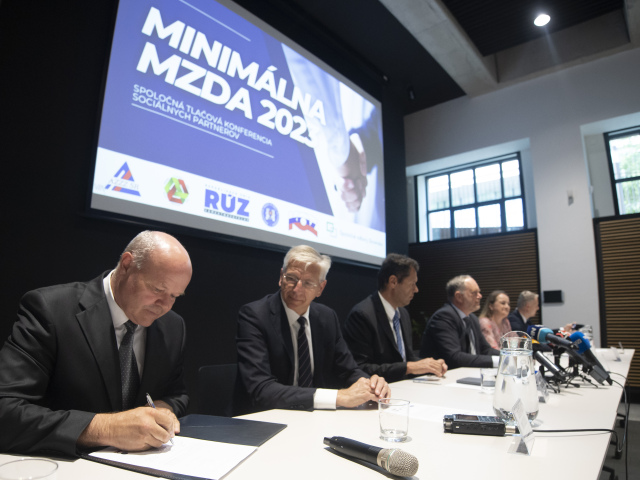 SR tripartita minimálna mzda dohoda TK BAX