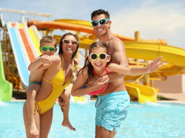 kúpanie, rodina, dovolenka, akvapark, aquapark, tobogany, cestovanie,