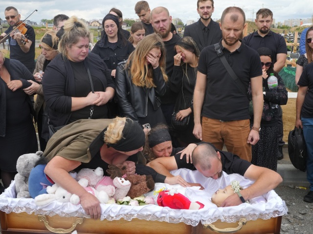 Ukrajina Rusko Vinnycia Liza pohreb