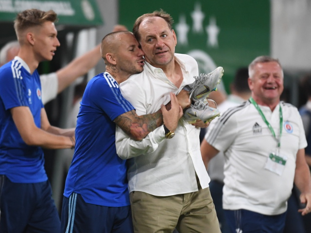 Slovan, Ferencváros