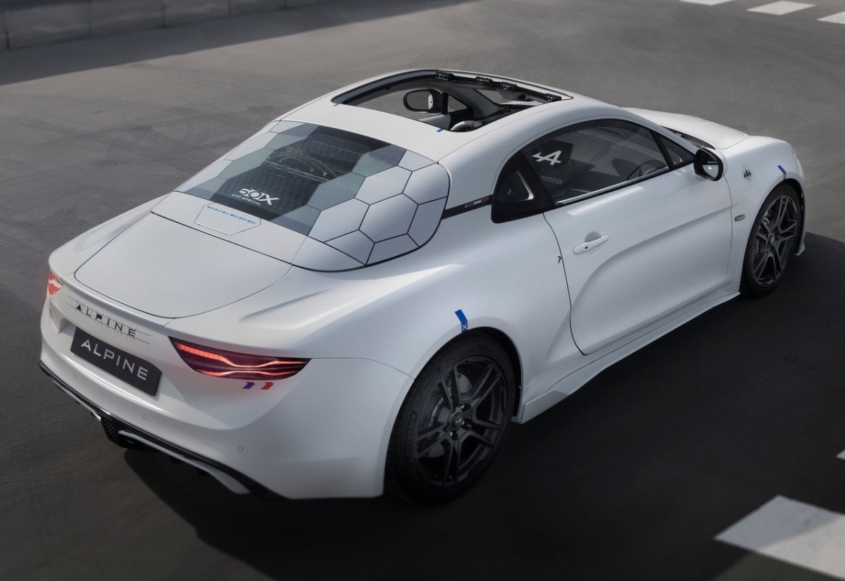 Alpine A110 E-ternite Concept 4