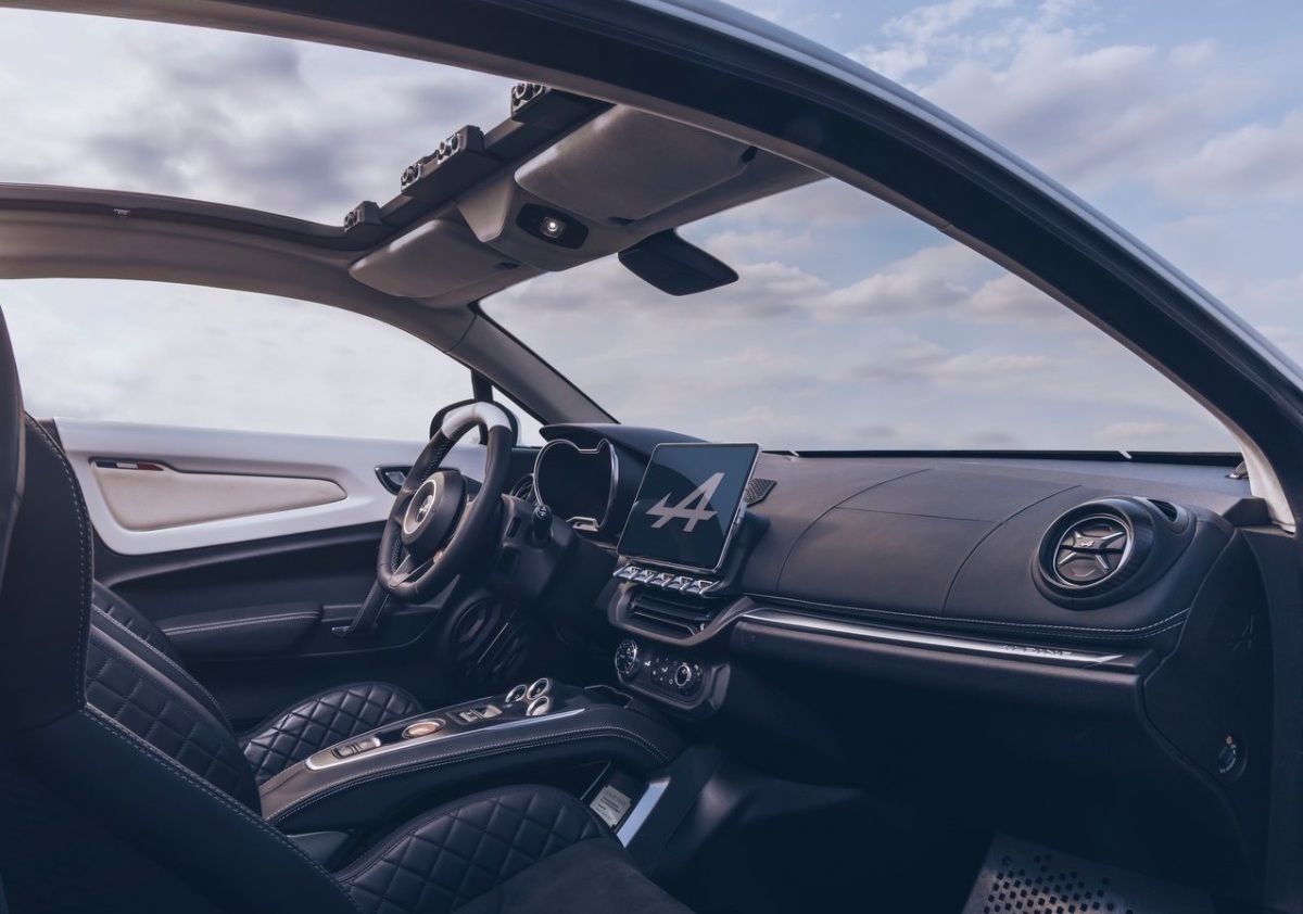 Alpine A110 E-ternite Concept 5
