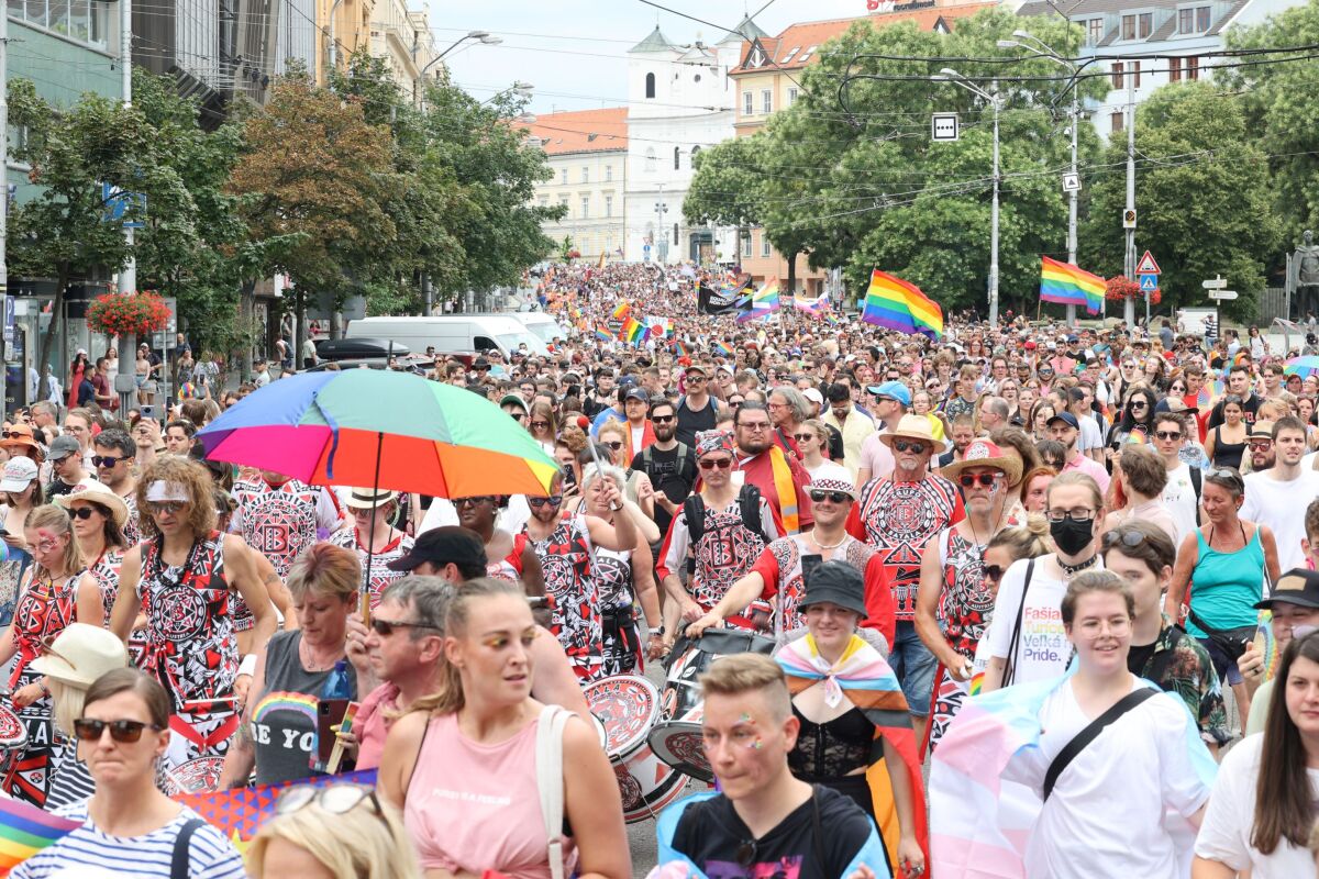 duhovy pride autor: Robert Huttner