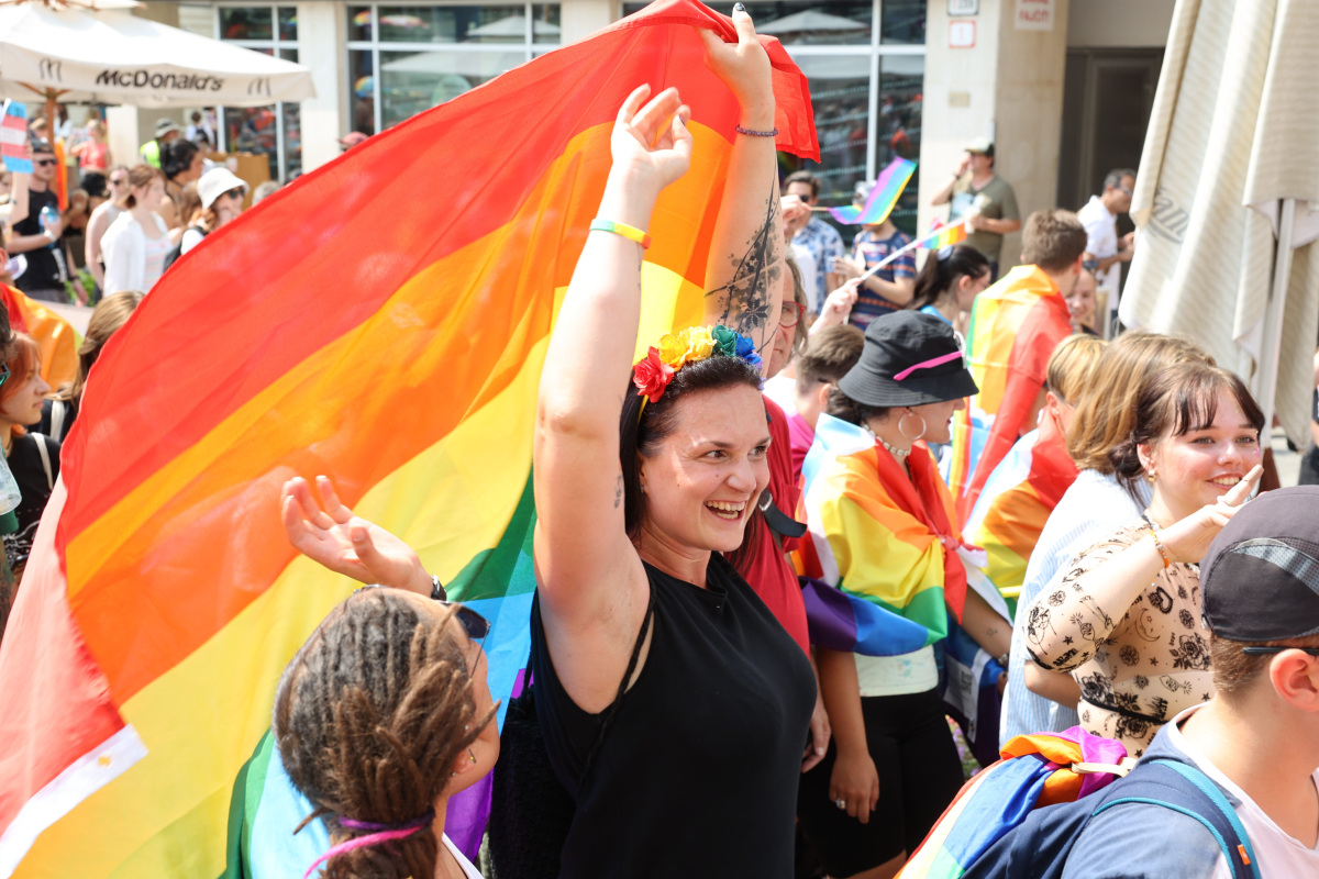 duhovy pride autor: Robert Huttner