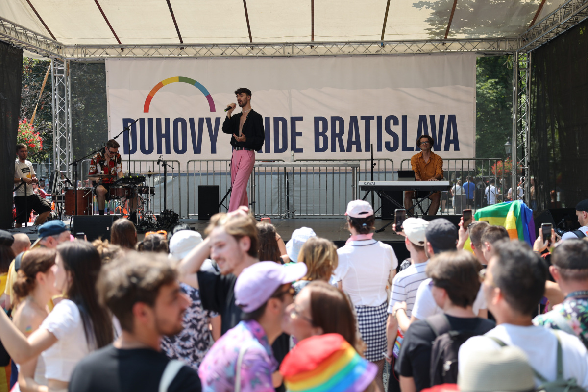 duhovy pride autor: Robert Huttner