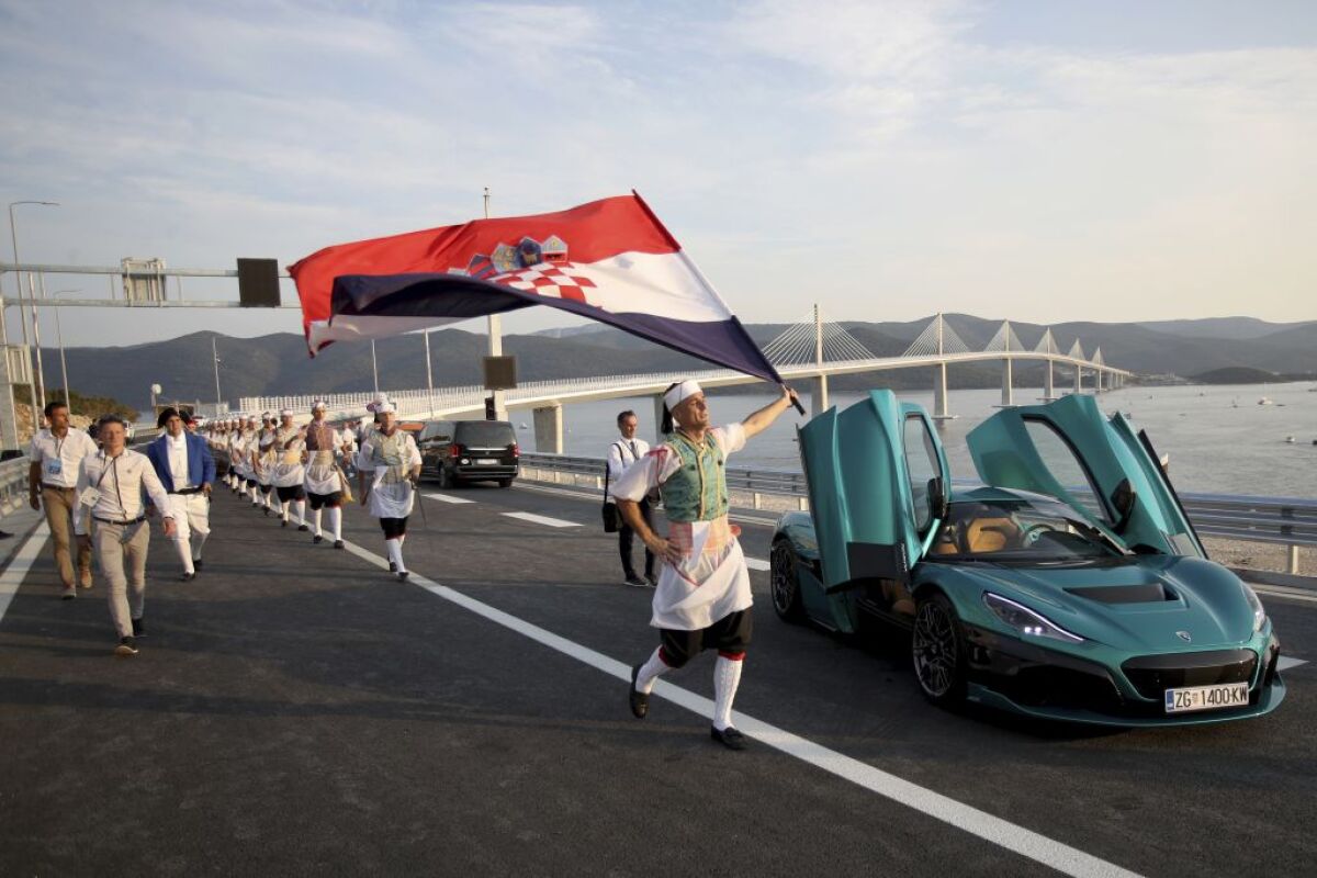 Chorvátsko Bosna Čína most Pelješacký otvorenie