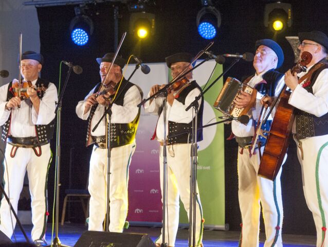 janosikove dni tazka muzika