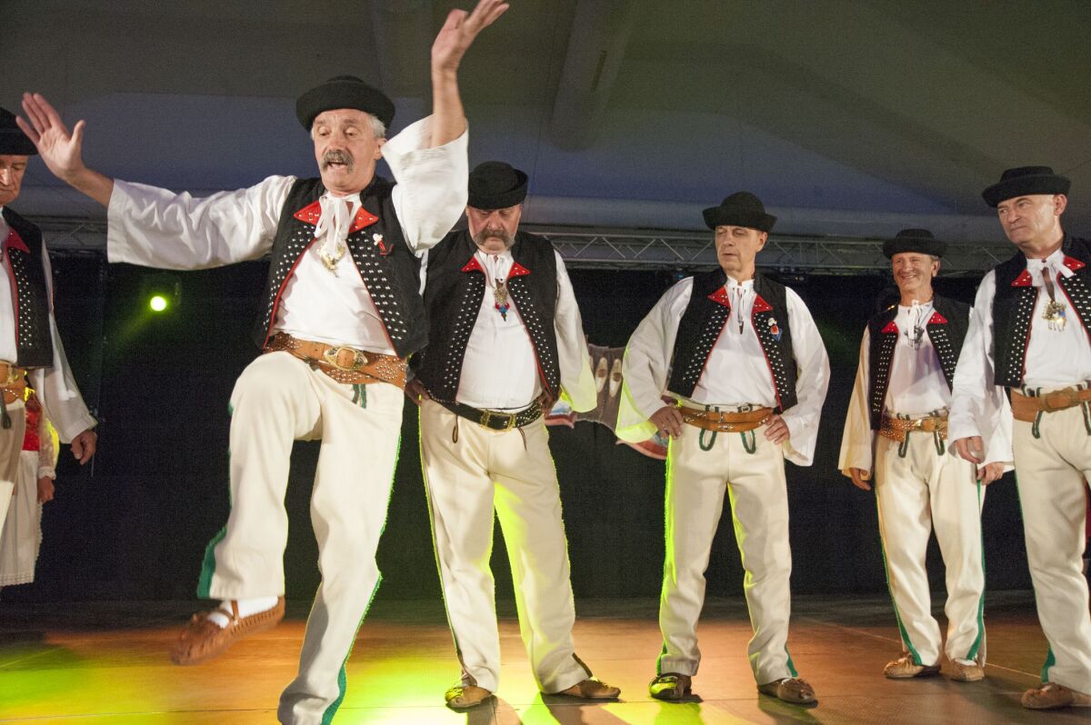 janosikove dni - oprasene krpce