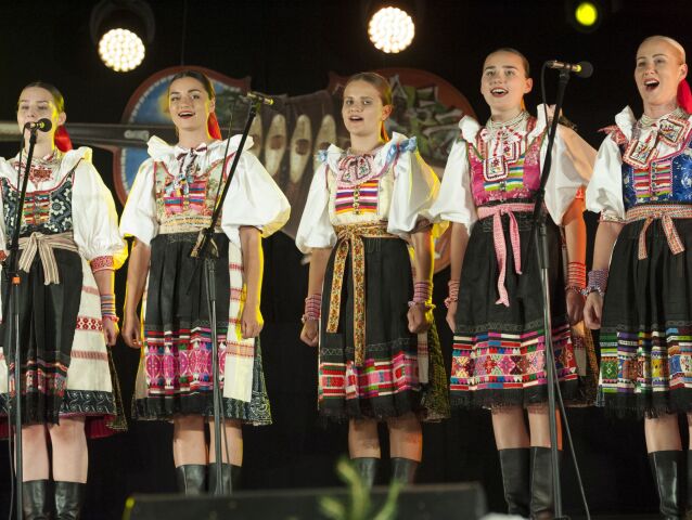 janosikove dni zenska spevacka skupina Criepky